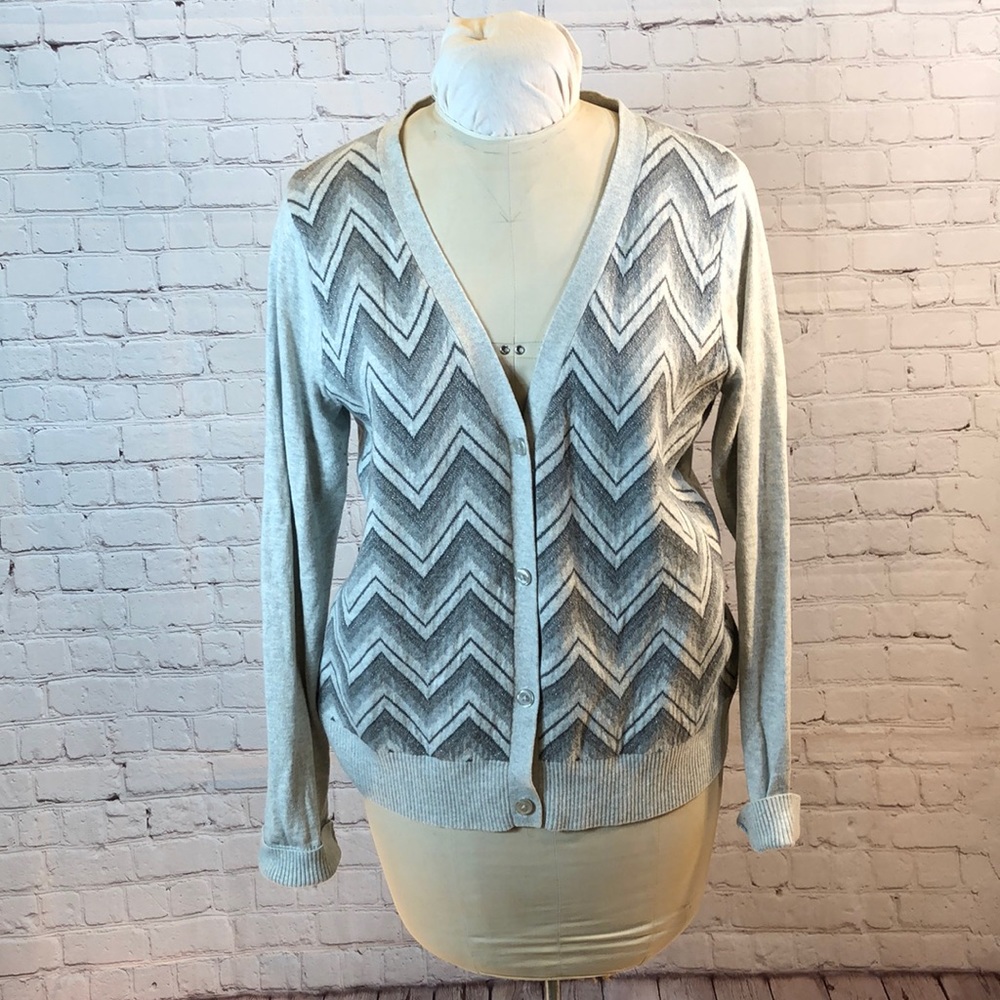 Banana Republic Cardigan Sweater Buttons Silver Gray Chevron Stripe XL